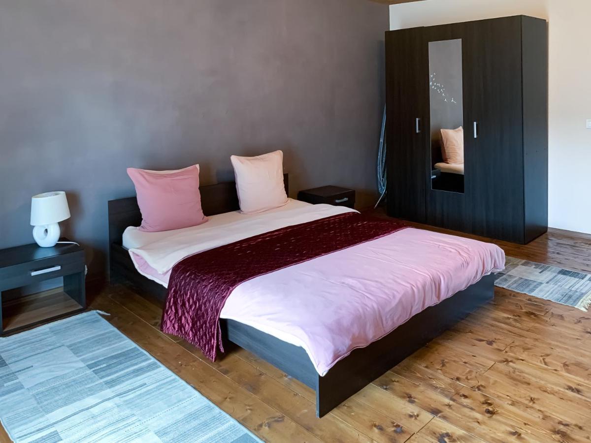 Apartamentai Birzuose, Double Bedroom And Single Bedroom Apartments Biržai Exterior foto